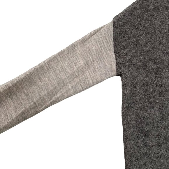 Anthropologie Moth Oatmeal Gray Colorblock Wool Alpaca Vneck Sweater Size Small - Picture 2 of 5